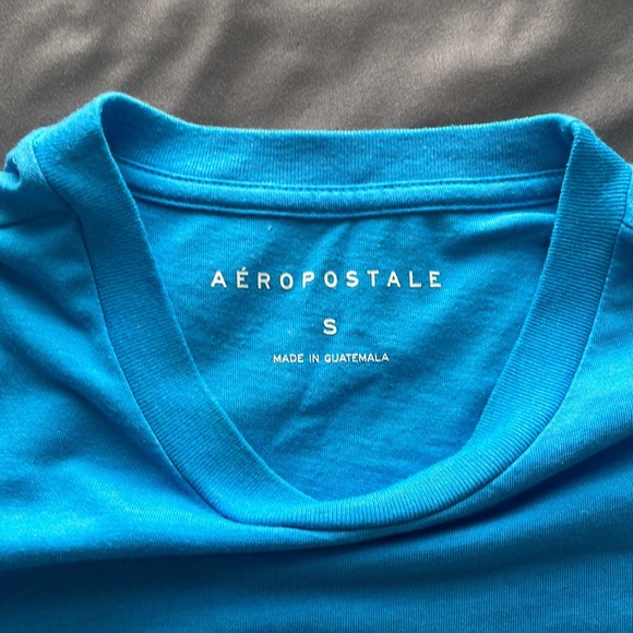 Men’s Small Aéropostale T-Shirt - Picture 2 of 4